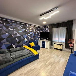 Kitty Downtown Apartman Debrecen